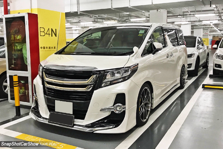 加价30万的顶级保姆车,丰田埃尔法爆改案例欣赏!