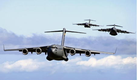 中国战机绰号pk,歼20是"威龙",运20是"鲲鹏",轰20叫啥?