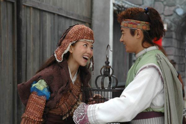 她是《神鬼八阵图》中的拾欢,认真演戏受人称赞,今不再相信爱情