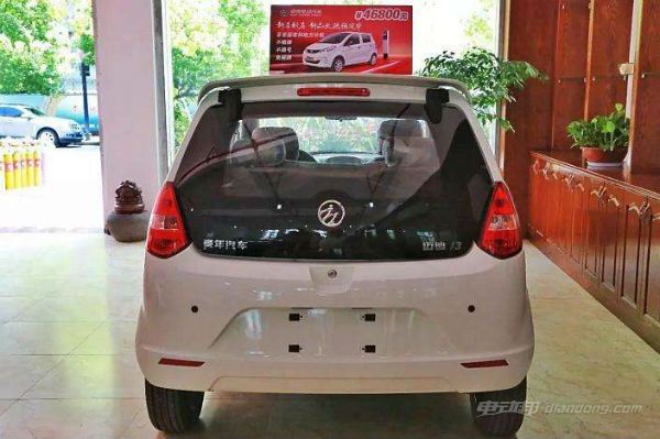 迈迪电动汽车多少钱?迈迪i3车型介绍