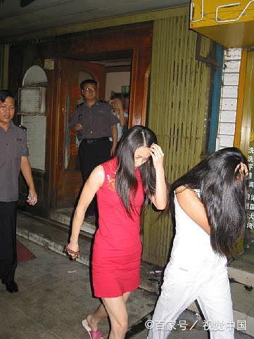 男子发现女朋友卖淫不制止,还发展成合伙人,给人家