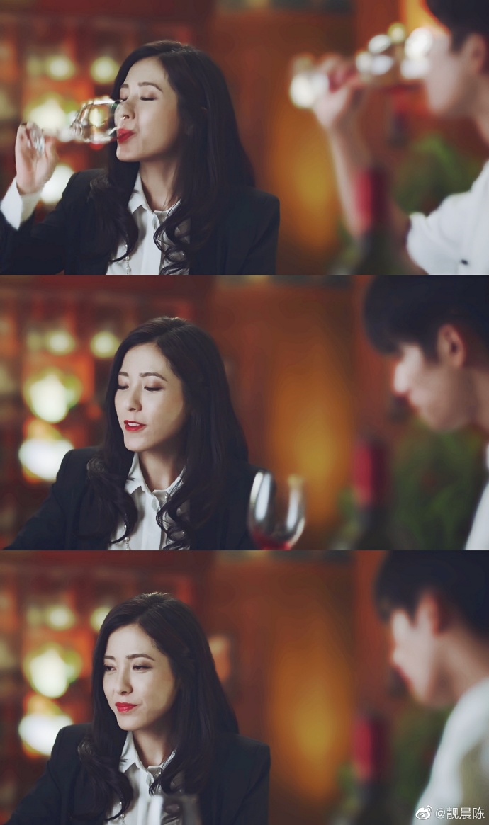 下一站是幸福# 自截自修/ 今天的吴美音也超好看!