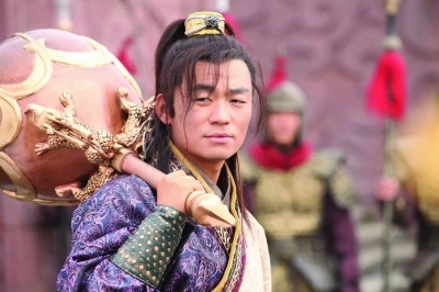李元霸是被他所杀,被雷劈死只是谣传,他才是隋唐第一高手