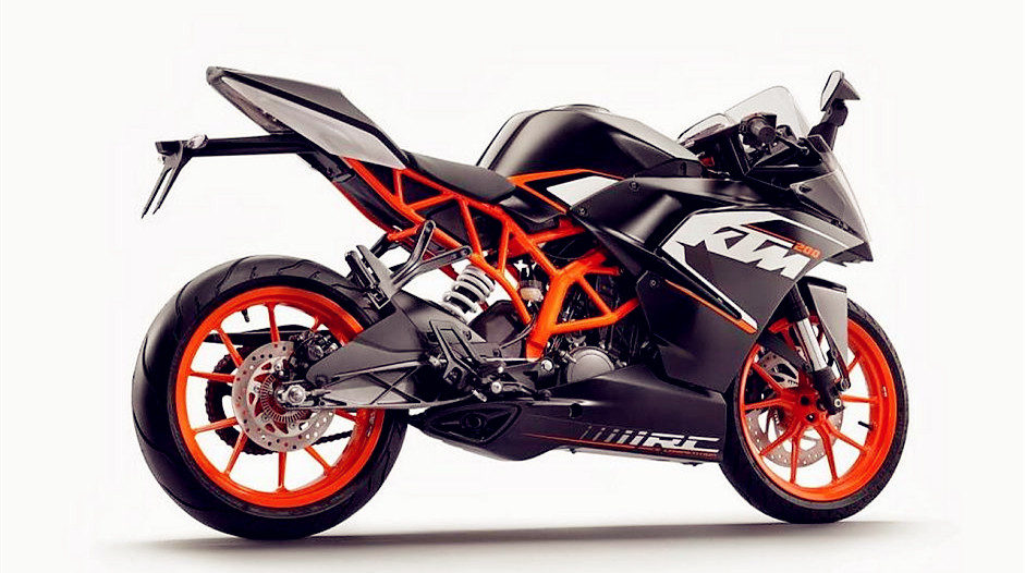 单缸,最大马力12匹,ktm rc125一款适合新手的小排量车!