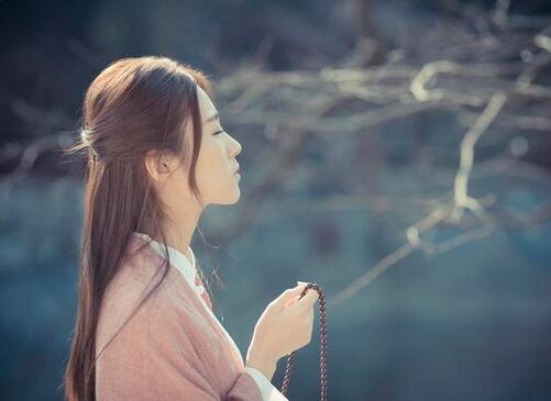 学佛女居士怎么修佛变得更好?
