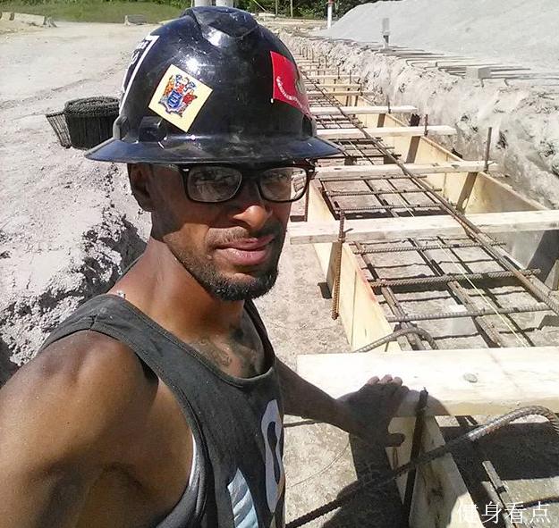 钢筋工的肱二头肌,搬运工的强悍体能,民工的肌肉一样很强壮
