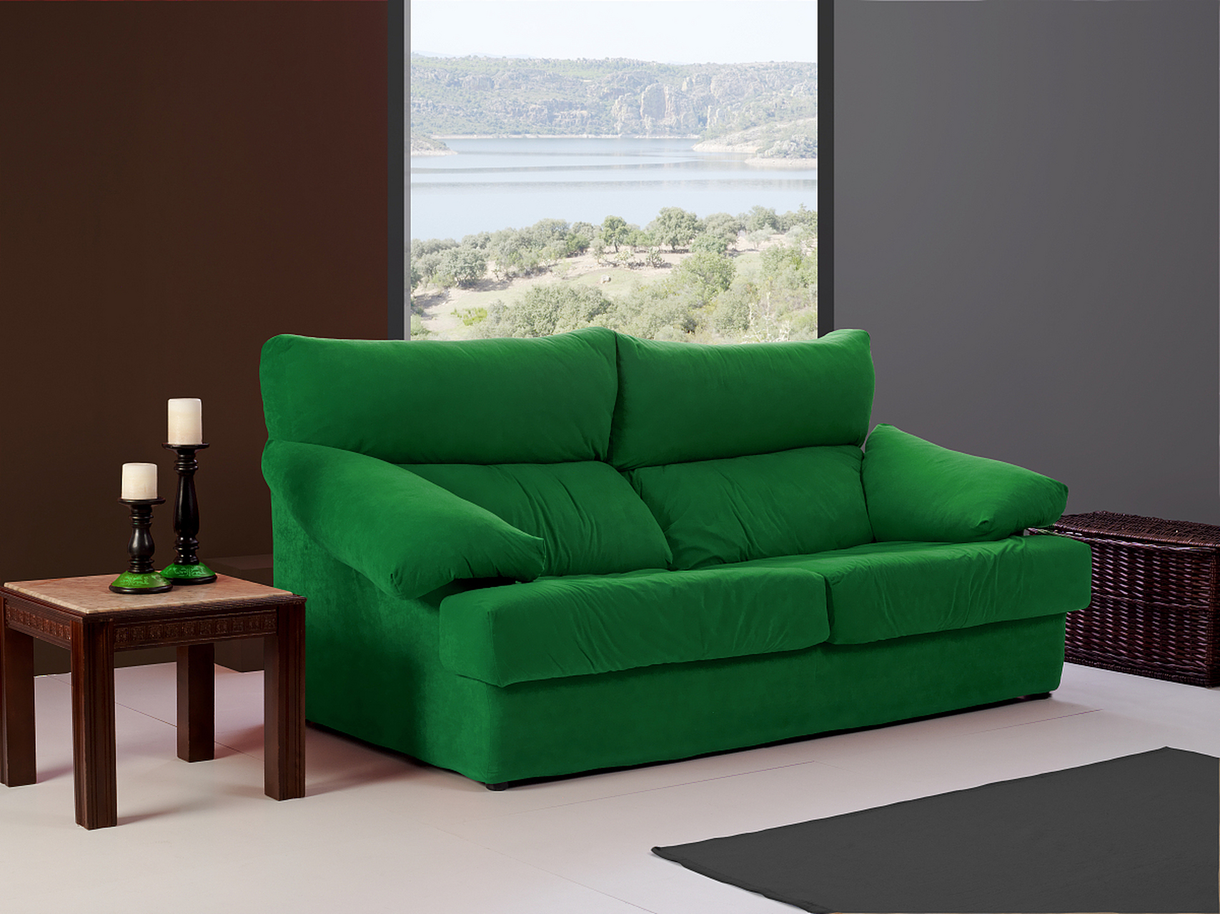 优质短图文计划# 墨绿色沙发搭配什么颜色的沙发垫?