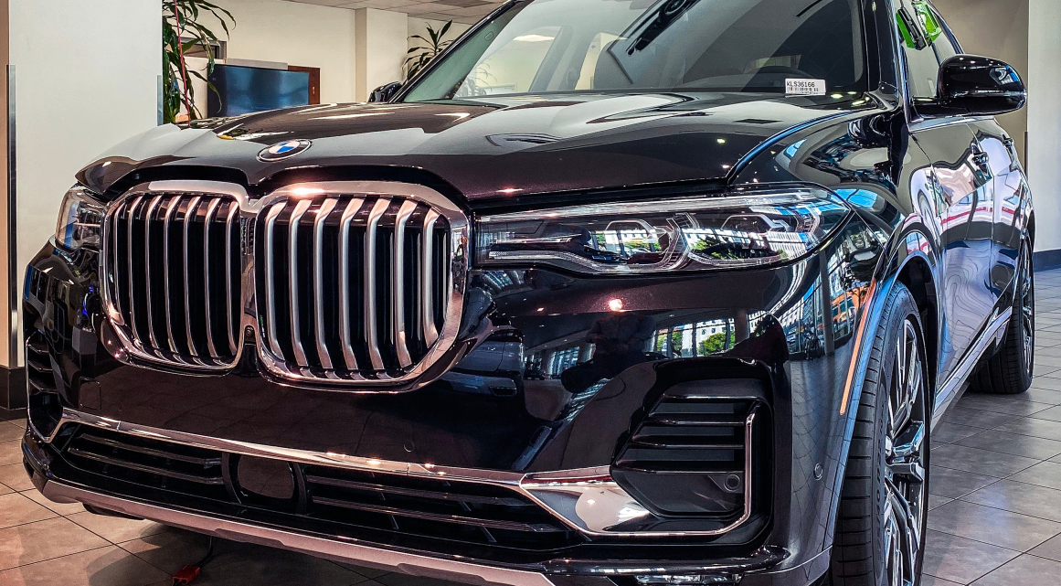 全新宝马x7 xdrive50i售价在162.8万