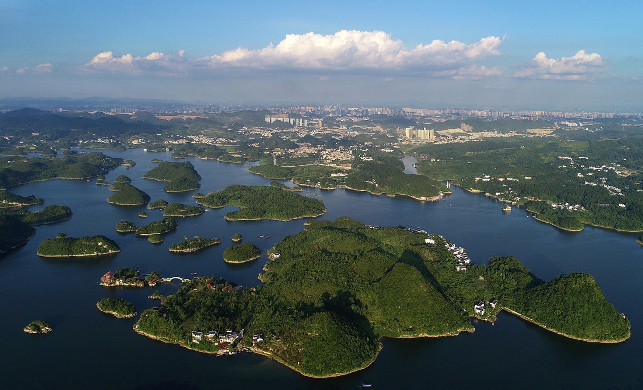 百花湖文化公园图片