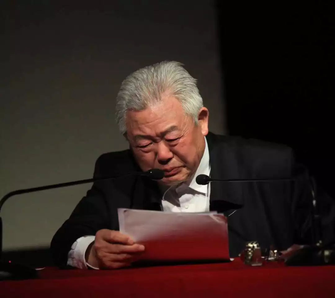 开国将军谭冠三之子谭戎生为何在这场演讲中数度落泪?