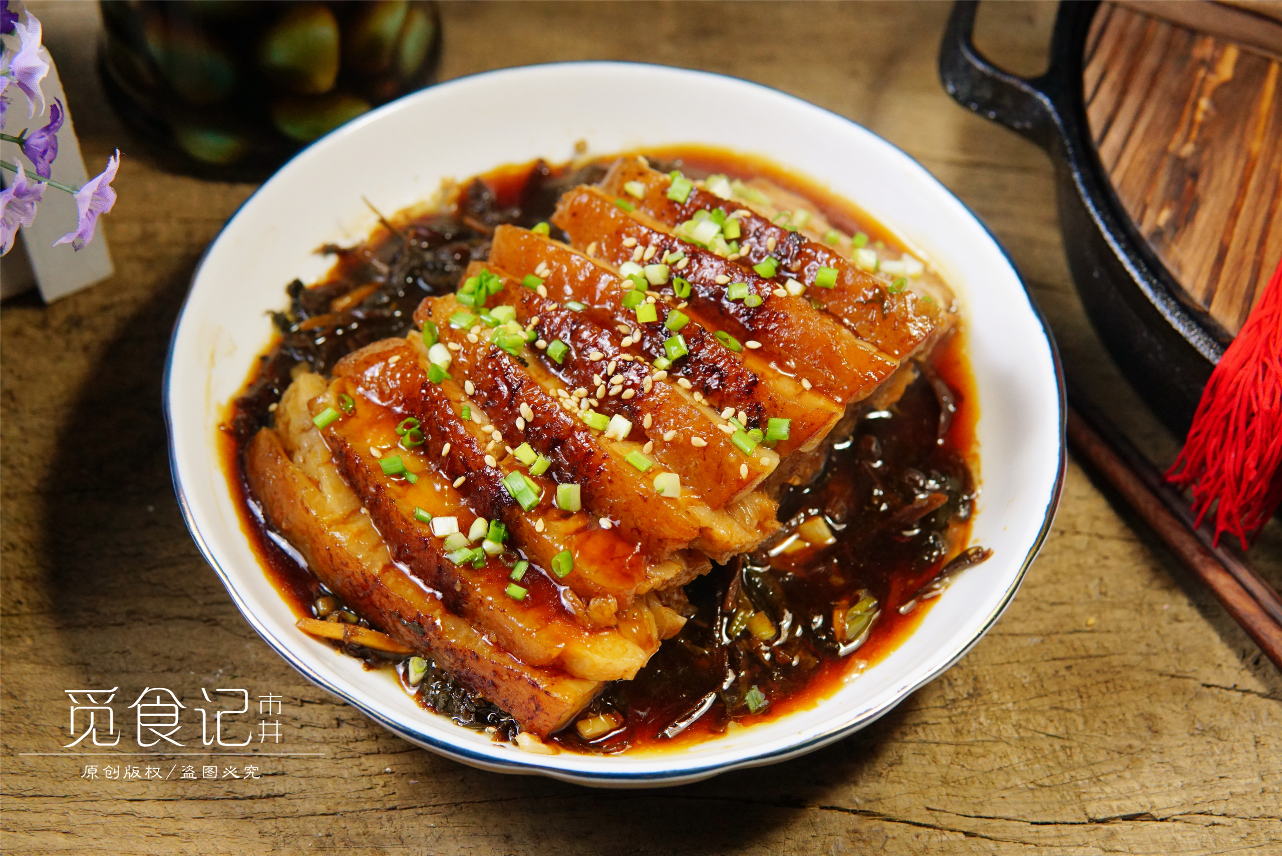 它是年夜饭上的压轴菜,软烂可口,香到骨子里,春节少它真亏了!