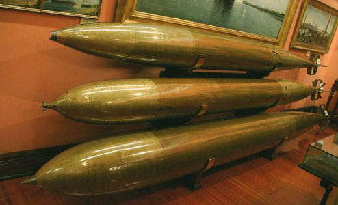 如今鱼雷已是海战利器,那么造一枚重型鱼雷要花多少钱?