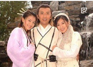 回忆杀!贾静雯苏有朋聚会合影喊"无忌哥哥"