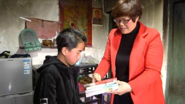 志愿者罗丽芳:愿洒大爱向人间