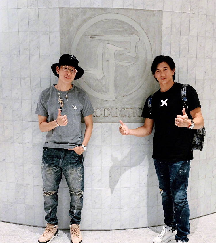 林俊杰吴奇隆两大男神罕见同框,吴奇隆发福变胖头二两麒麟臂抢镜