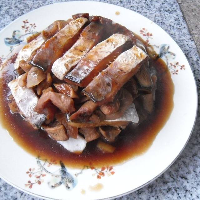 咸鱼萝卜干,萝卜干吸收了咸鱼的滋味,美味又下饭