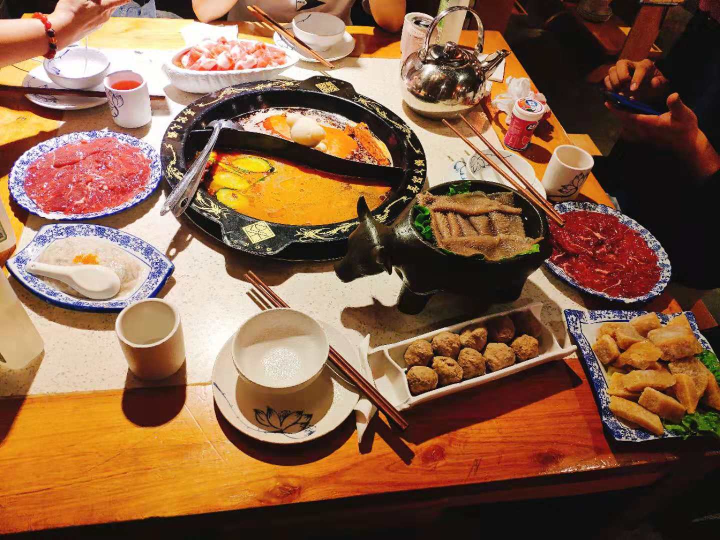 火锅聚餐照片图片