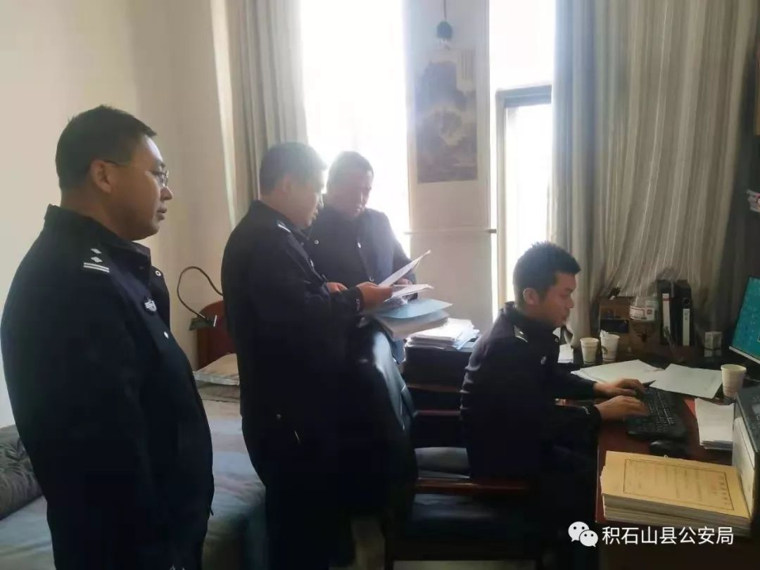 马少华同志深入积石山县公安局交警大队督导检查报废机动车整治工作