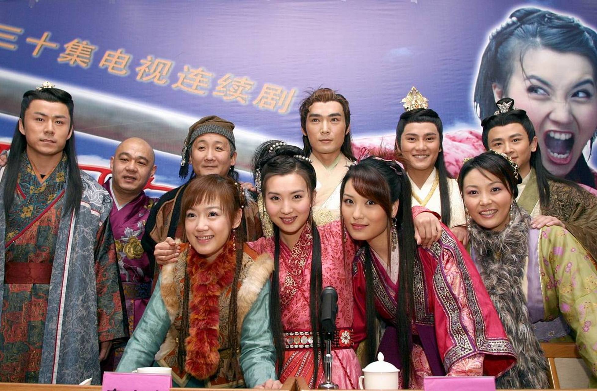 焦恩俊和陈好,算不算是,80后童年的男神和女神[嘻嘻]?