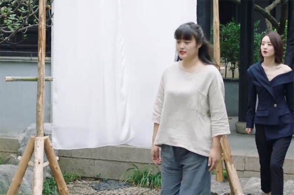 《你和我的倾城时光》惊现赵丽颖助理,元元剧中竟成老板师姐