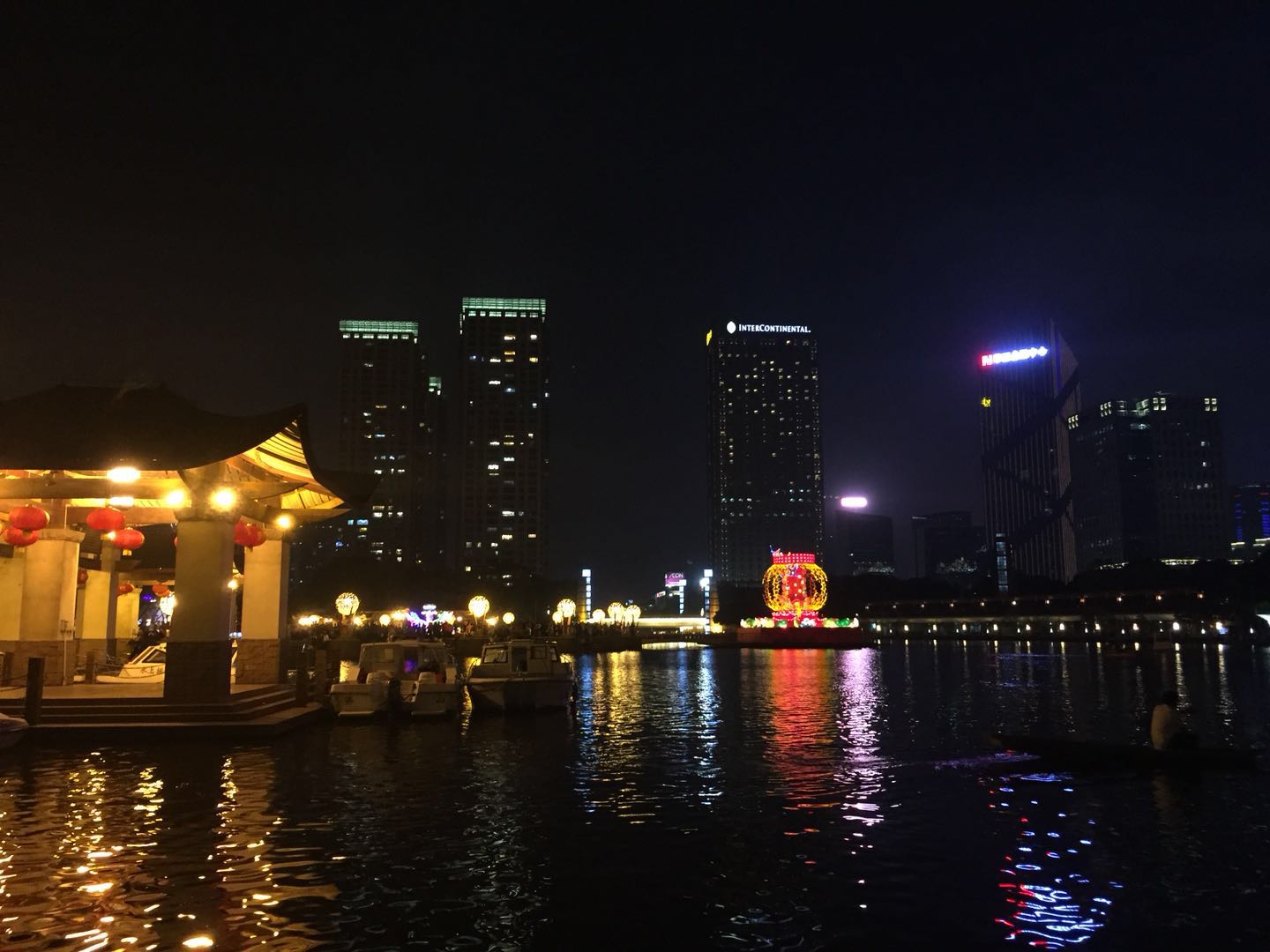 佛山适合夜晚去的景点图片