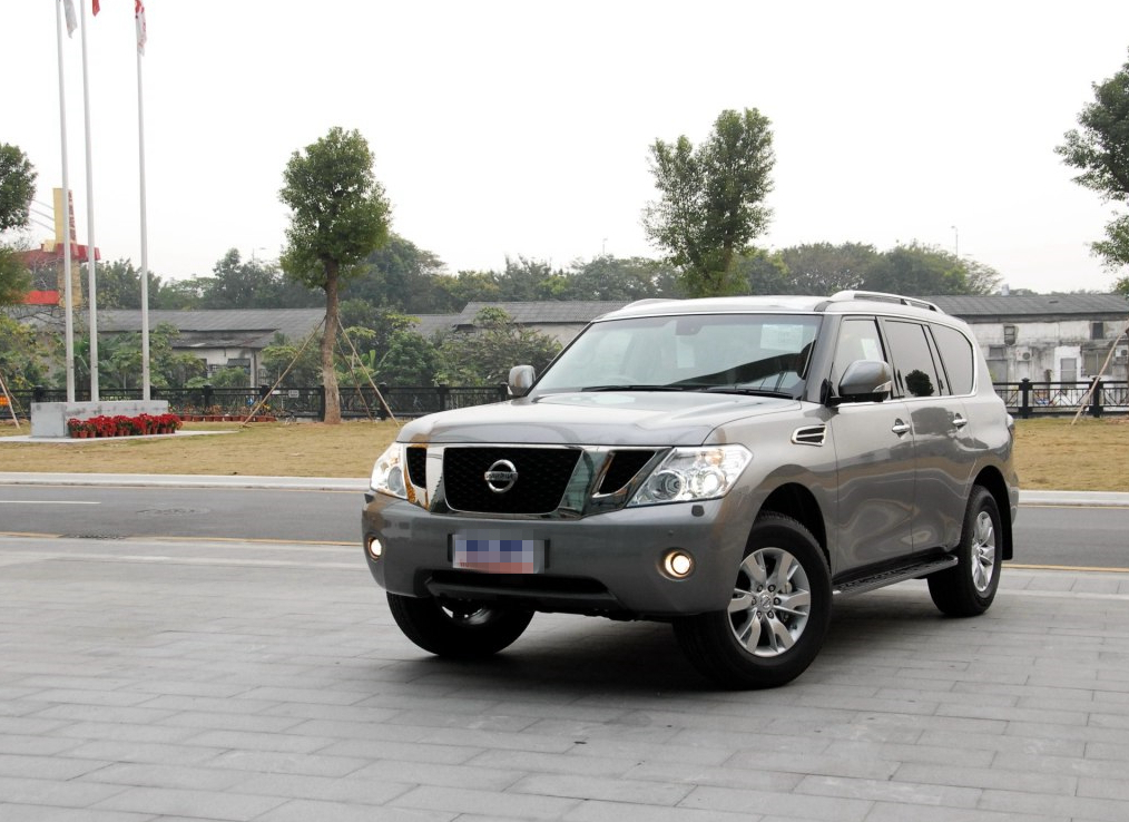 真正的沙漠强者,适宜改装的suv,日产 途乐 2012款 5.6 v8旗舰版