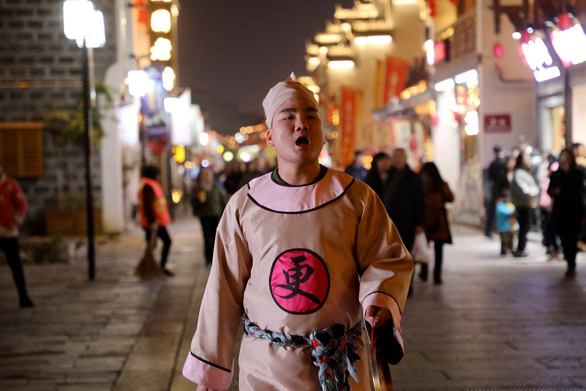 都说三更半夜, 那么,你知道是哪三更吗?