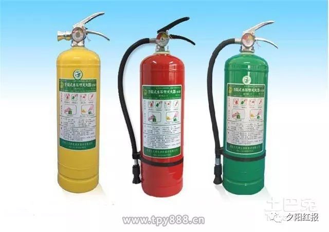 水基型和二氧化碳灭火器,哪一种适合在家中配备呢?