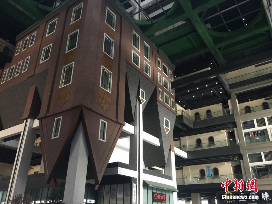 江苏昆山"金字塔"建筑引热议