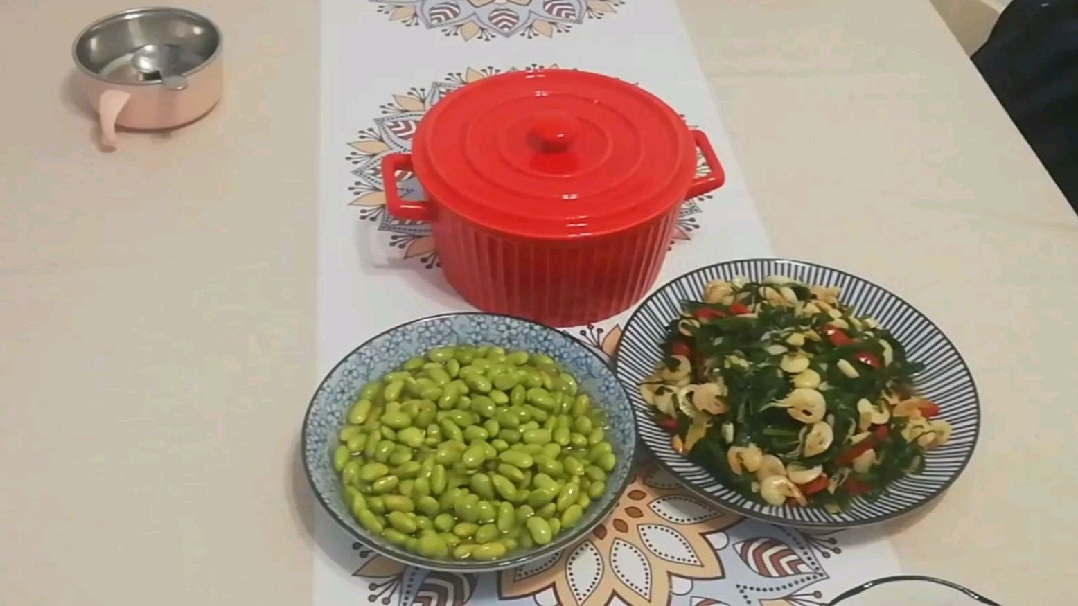 晒晒我家的午餐,粗粮配低脂低卡的汤菜,每餐吃的健康,瘦的规律