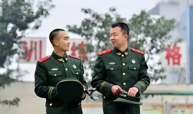 军队的士官到底有多"重要"?