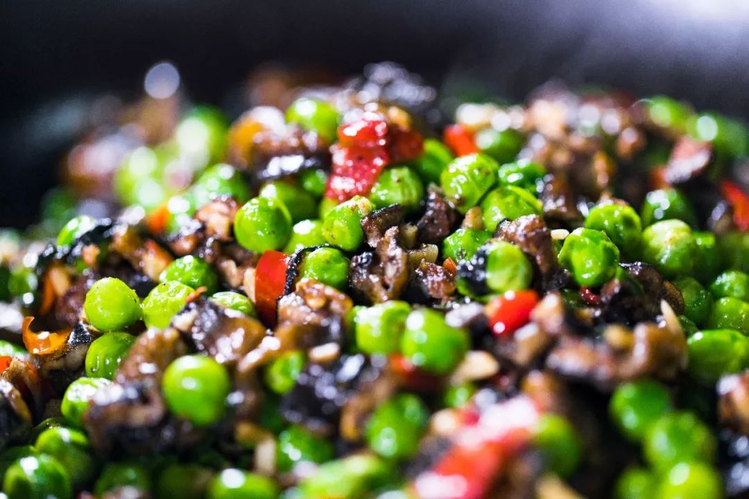 品一钵"甜豆捞鳝丁",快迎接初夏的到来