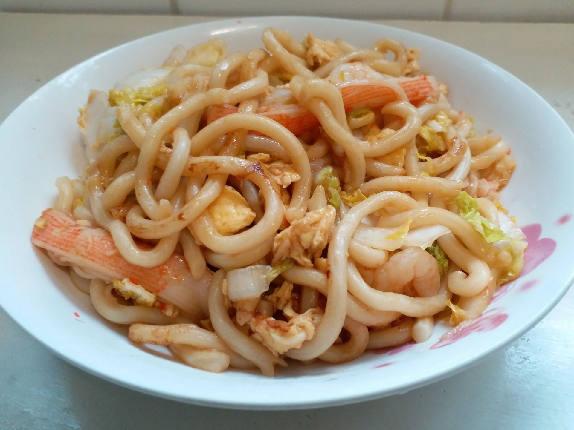 海鲜乌冬面这样做,营养又美味,好吃到舔盘子