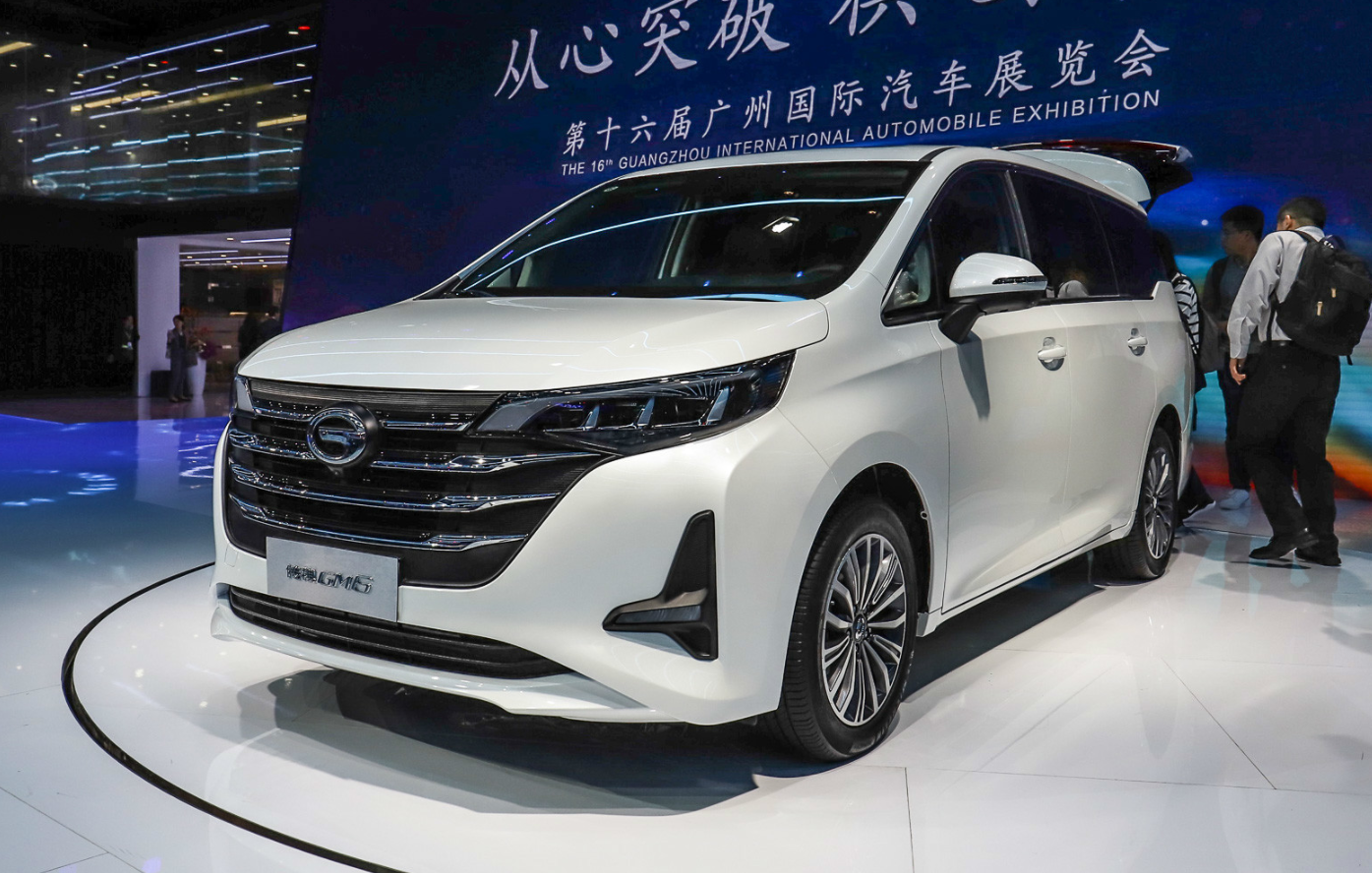 gm6传祺价格及图片7座,gm6传祺价格及图片6座 广汽传祺gm6来了,11.5万起采用7座布局,比gm8颜值还高