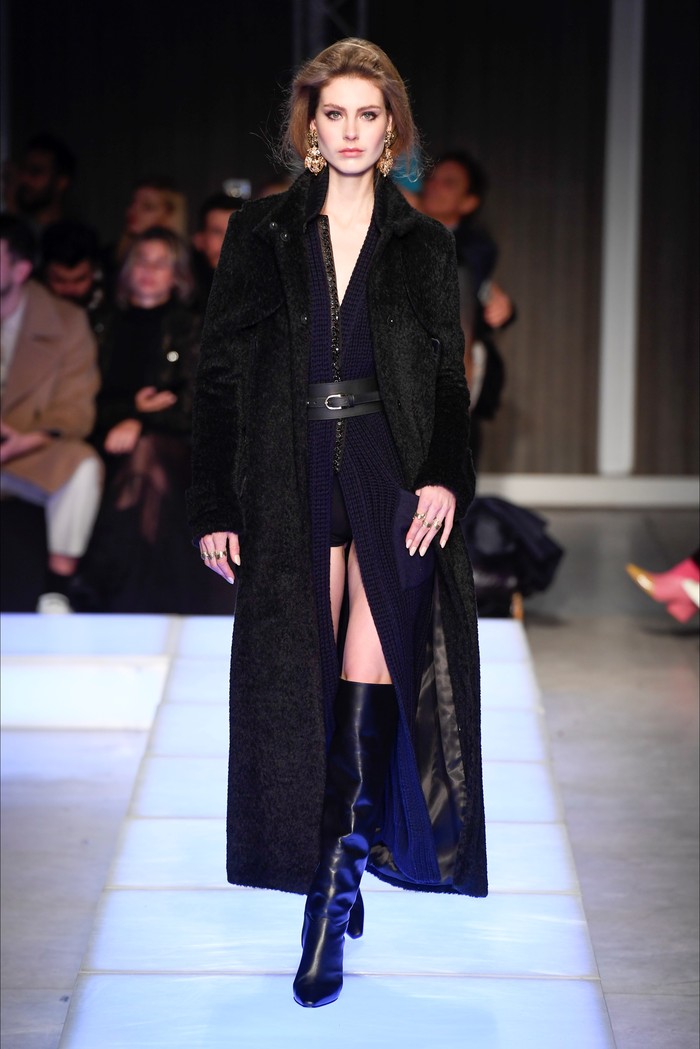 时装秀:国际模特穿搭有范,不同风格都展现出时尚之感,值得一看.