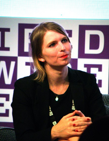 切尔西·曼宁已被释放出狱 但她可能会在一周内再次被判入狱