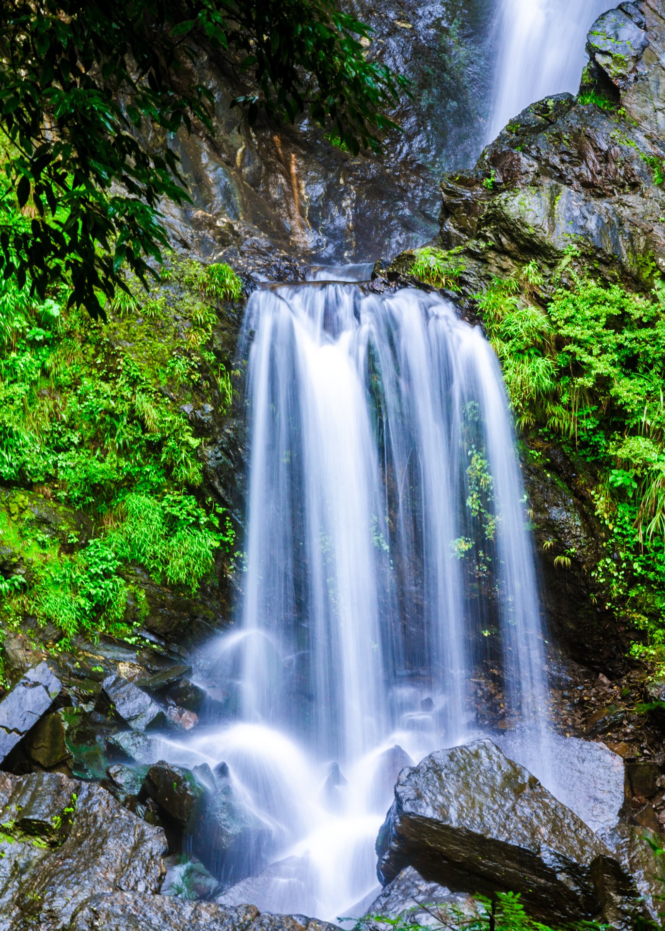 藏于安徽深山的这个瀑布,壮观程度不亚于庐山的瀑布,却少有人知
