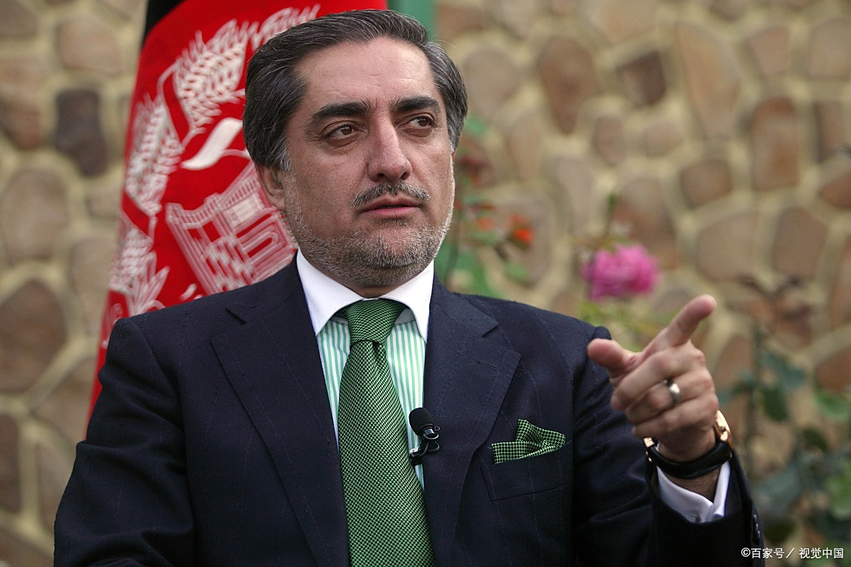 阿富汗总统出逃:财富与权力的仓皇弃守