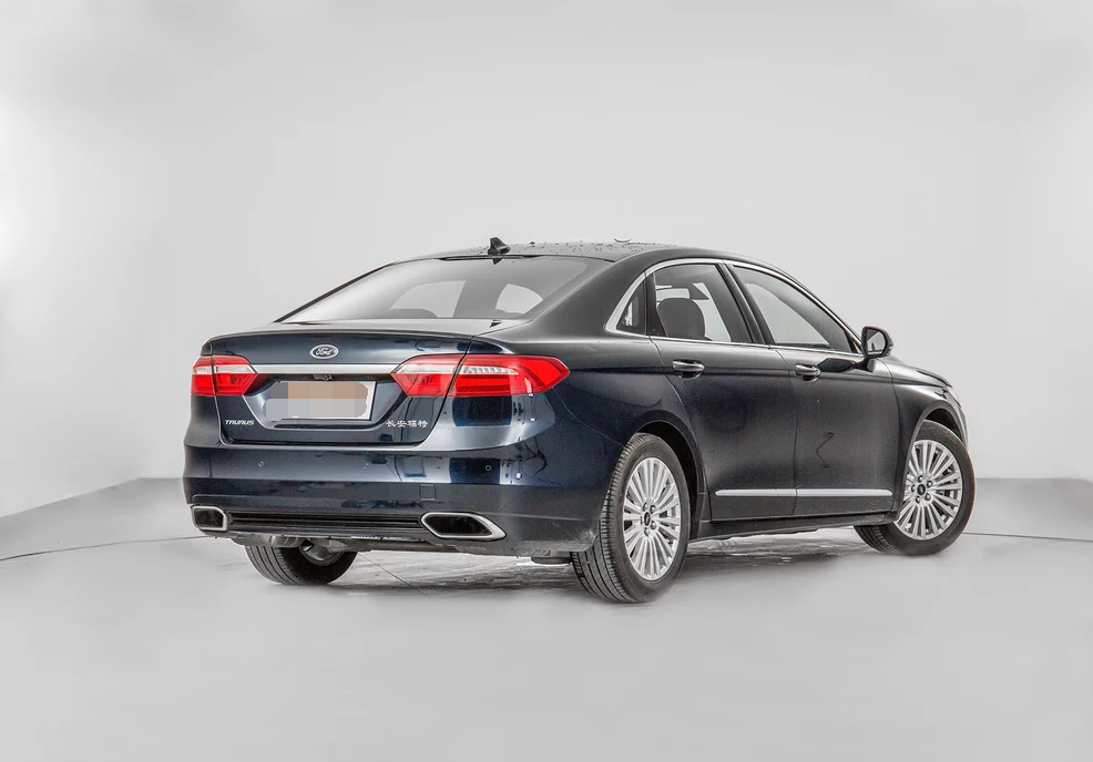 福特金牛座的浅析与解读,大气稳重又不失运动感