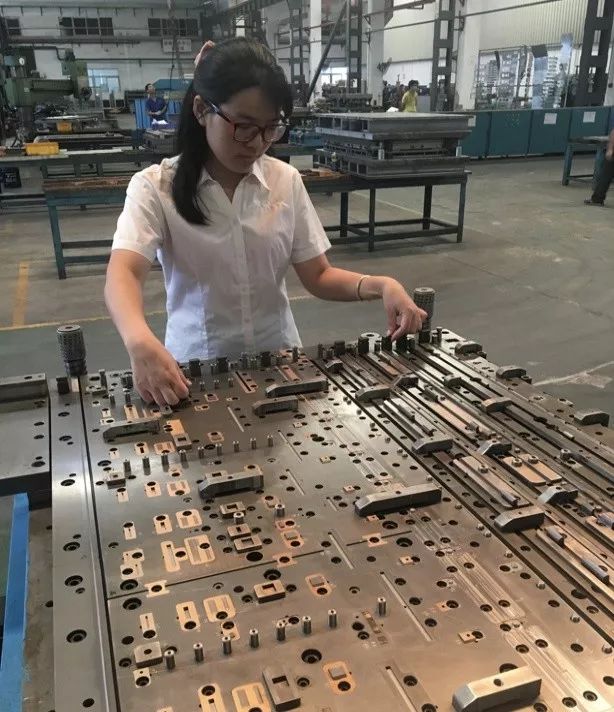 东莞制造·巾帼工匠"模具设计师"涂燕姣:我在这个行业里看到希望