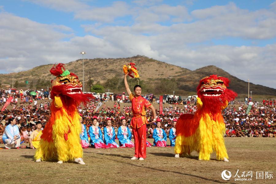南非"芦苇节"首次迎来了中国节目