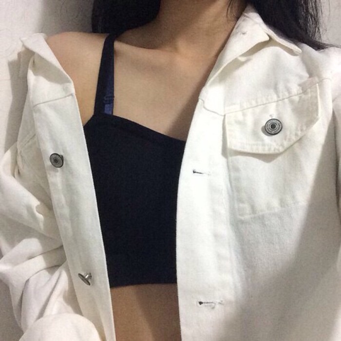 女生头像:无人站在你面前为你遮风避雨挡枪口,就自己做英雄