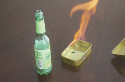 学会了这个小技巧,就再也不用担心马桶里的黄渍刷不掉了