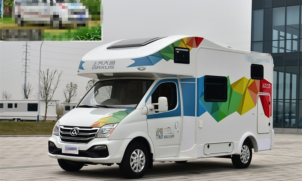 不足30万,2.0t发动机,经济实用的大通g10升降房顶旅居b型房车