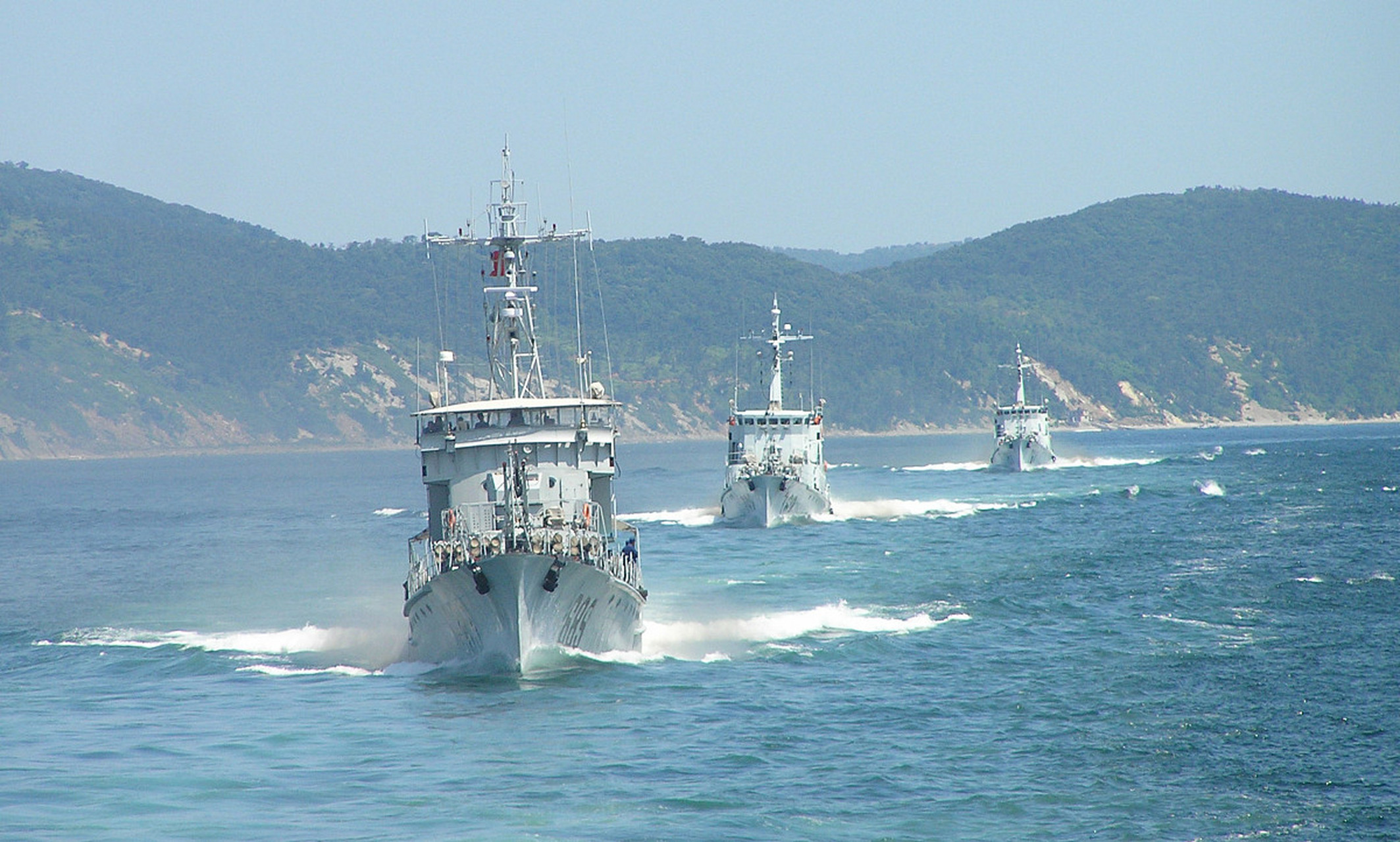 中国海警舰艇编队在钓鱼岛领海巡航?钓鱼岛是我们的!