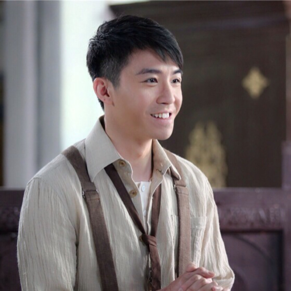 俞灏明扮演顾延之引热议,网友眼尖紧盯一个细节,他的回应绝了