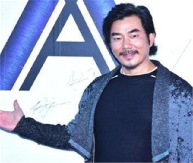 明星是胖瘦任意切换?任贤齐为戏胖至200斤又减掉34斤,让人心痛