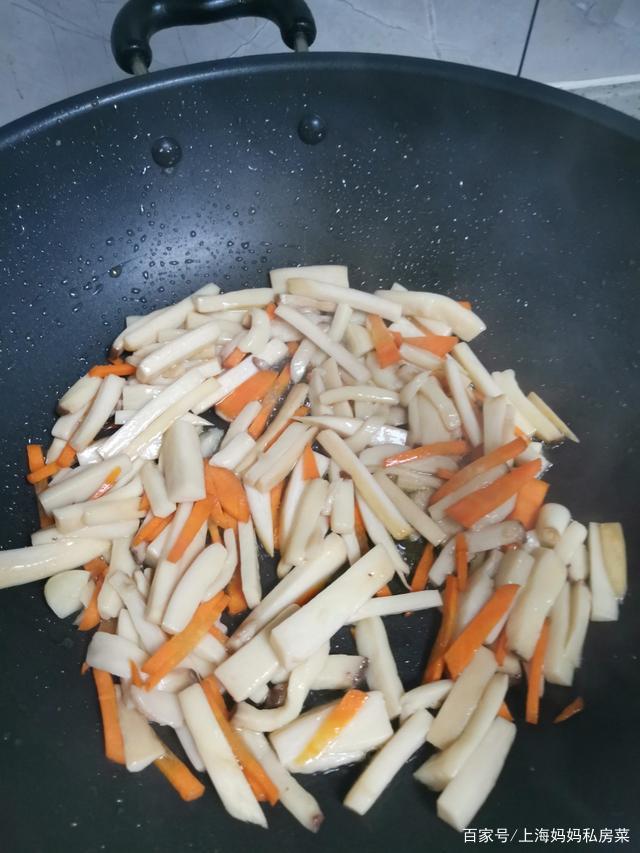 杏鲍菇的家常做法(干的杏鲍菇的家常做法)