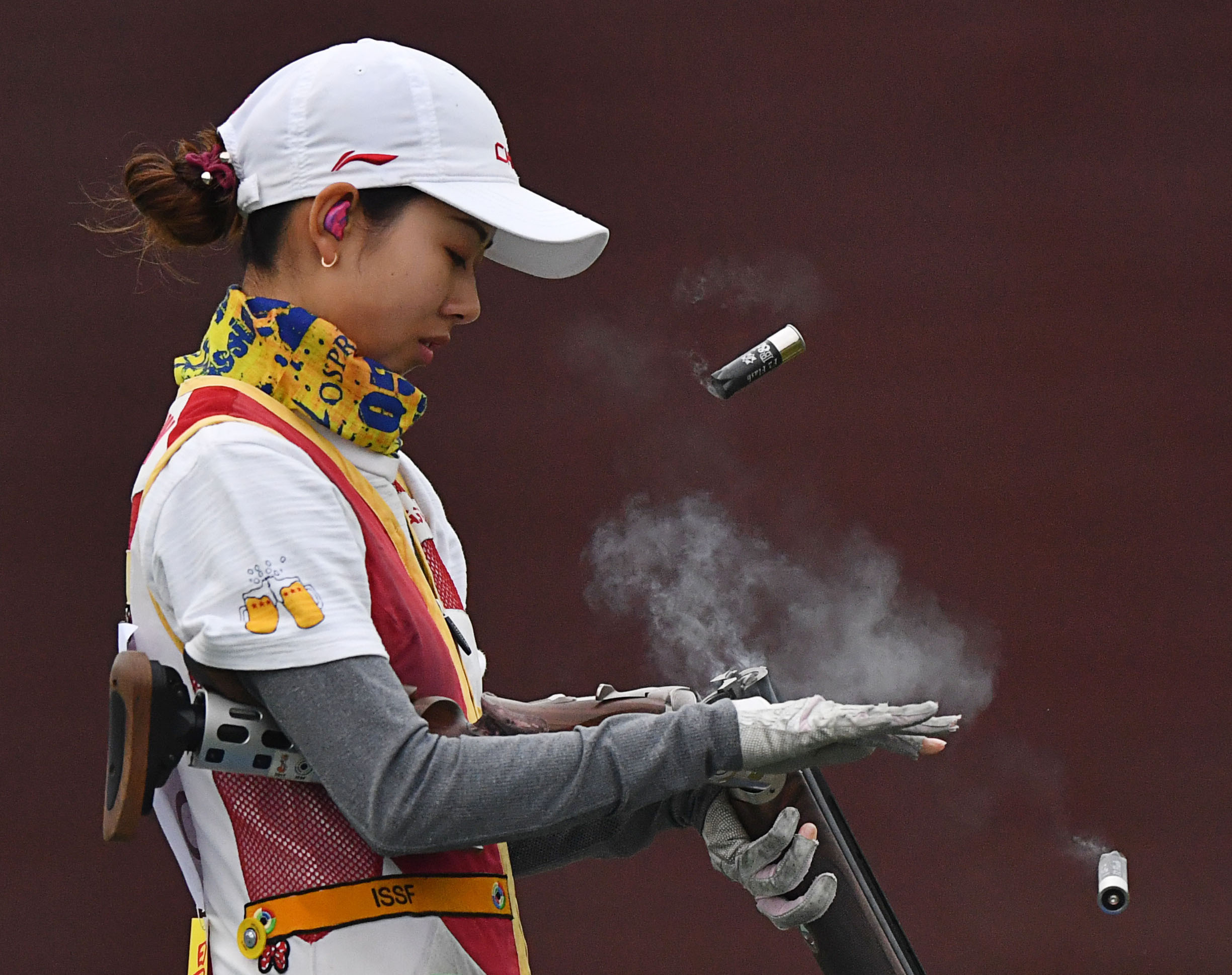 射击——中国选手包揽女子飞碟双向个人冠亚军(2)