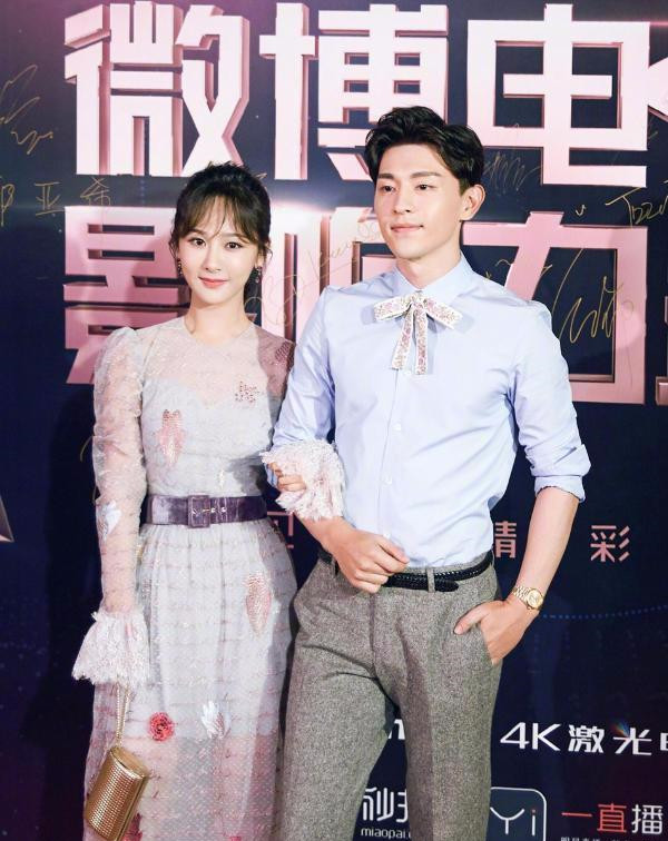 邓伦杨紫将再度合作,这一部剧争议颇多,这对cp是否能